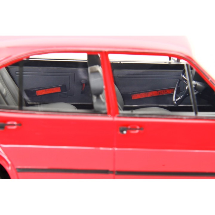 Alfa Romeo Alfasud 1.2 1980 red, Laudoracing-Model 1/18 scale