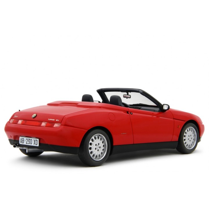 Alfa Romeo Spider 2.0 T.Spark 16V 1995 red, Laudoracing-Model 1/18 scale