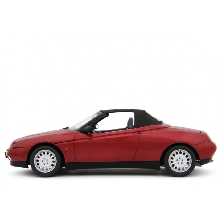 Alfa Romeo Spider 2.0 T.Spark 16V 1995 red, Laudoracing-Model 1/18 scale