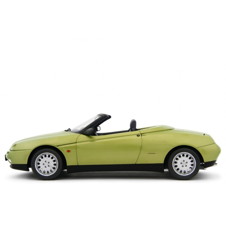 Alfa Romeo Spider 2.0 T.Spark 16V 1995 green, Laudoracing-Model 1/18 scale