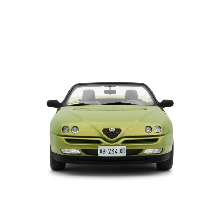 Alfa Romeo Spider 2.0 T.Spark 16V 1995 green, Laudoracing-Model 1/18 scale
