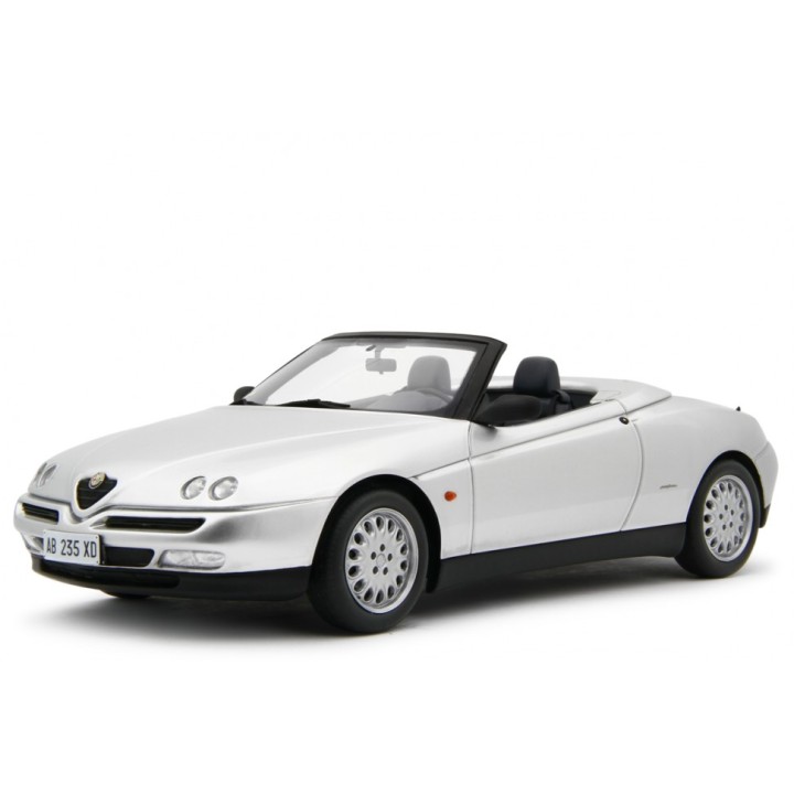 Alfa Romeo Spider 2.0 T.Spark 16V 1995 silver, Laudoracing-Model 1/18 scale