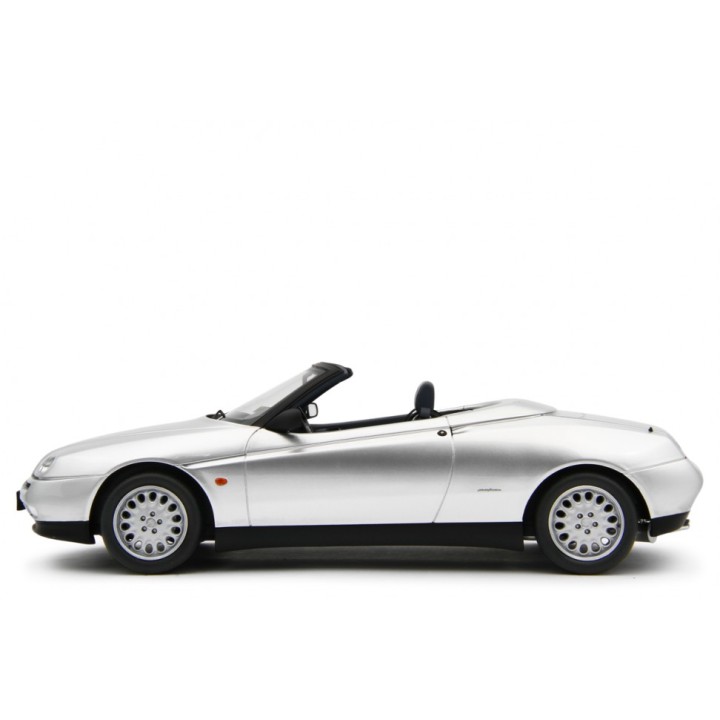 Alfa Romeo Spider 2.0 T.Spark 16V 1995 silver, Laudoracing-Model 1/18 scale