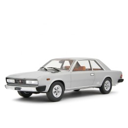 Fiat 130 Coupe 1971 stříbrná, Laudoracing-Model 1:18