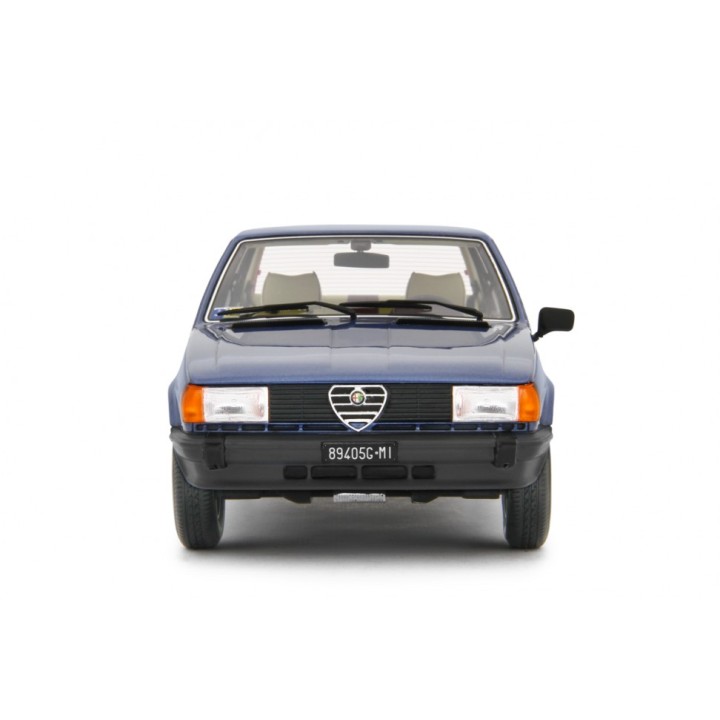 Alfa Romeo Giulietta 1.6 1980 blue, Laudoracing-Model 1/18 scale