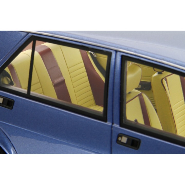 Alfa Romeo Giulietta 1.6 1980 blue, Laudoracing-Model 1/18 scale