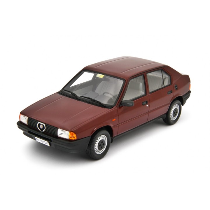 Alfa Romeo 33 1.3S Edizione 1985 red, Laudoracing-Model 1/18 scale