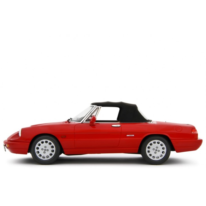 Alfa Romeo Spider 1.6 - 2.0i 1990 red, Laudoracing-Model 1/18 scale