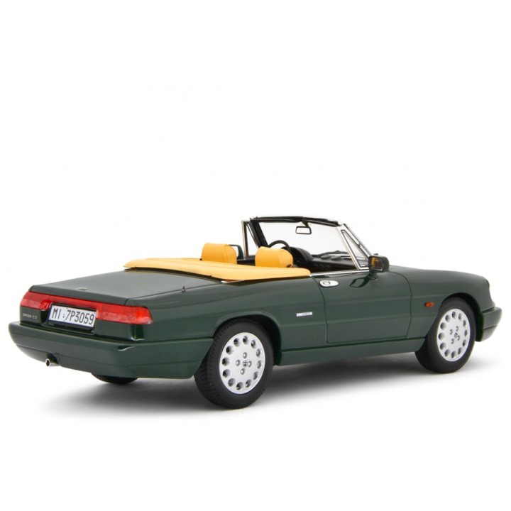 Alfa Romeo Spider 1.6 - 2.0i 1990 zelená, Laudoracing-Model 1:18