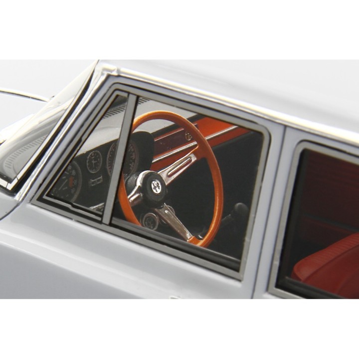 Alfa Romeo Giulia Super 1969 grey, Laudoracing-Model 1/18 scale