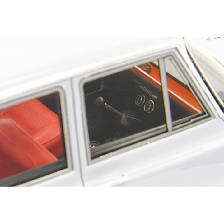 Alfa Romeo Giulia Super 1969 grey, Laudoracing-Model 1/18 scale
