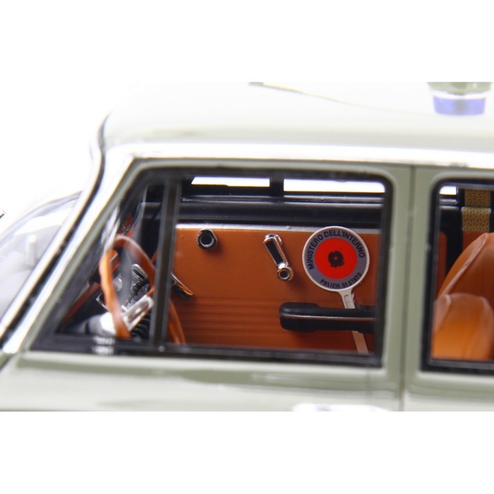 Alfa Romeo Giulia Super Polizia Stradale 1969 zelená, Laudoracing-Model 1:18