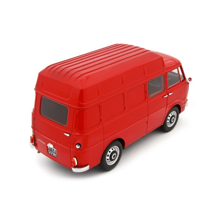 Alfa Romeo F12 Autocarro Tetto Sopralzato 1967 red, Laudoracing-Model 1/18