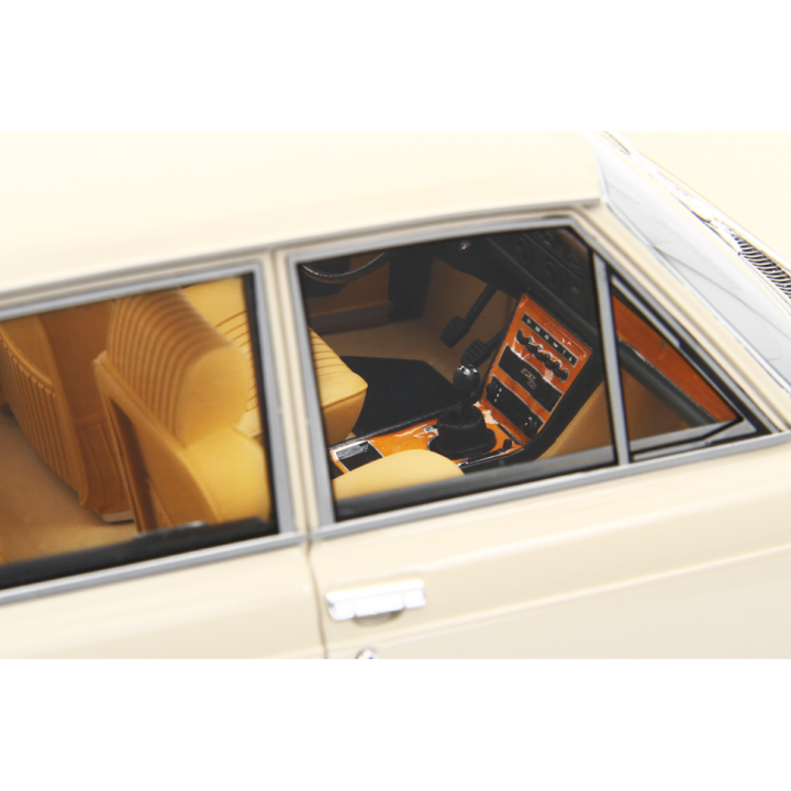 Fiat 130 Coupe 1971 béžová - modely aut Laudoracing-Model 1:18