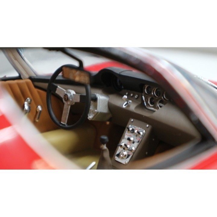 Alfa Romeo 33 Coupe Stradale 1967 Museum Ver. - Laudoracing-Model 1:12